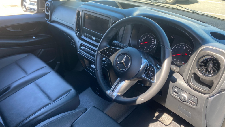 Mercedes-Benz Vito Tourer L3 Diesel Rwd 114 CDI Pro 9-Seater 9G-Tronic